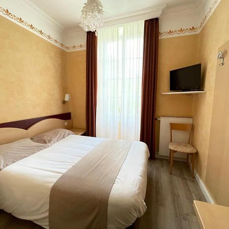 Hotel Le Mirval La Brigue Esterno foto