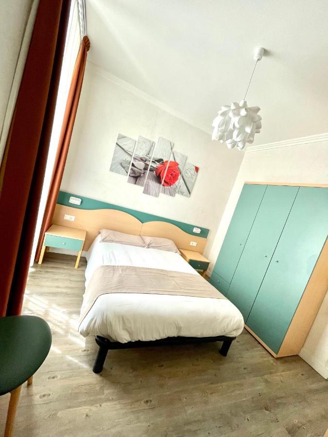 Hotel Le Mirval La Brigue Esterno foto