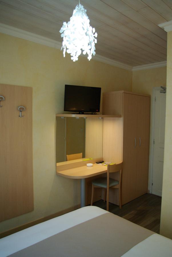 Hotel Le Mirval La Brigue Esterno foto
