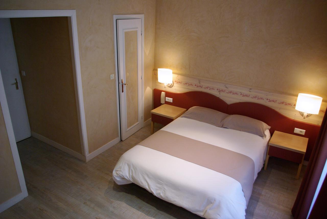 Hotel Le Mirval La Brigue Esterno foto