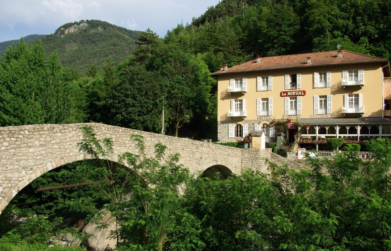 Hotel Le Mirval La Brigue Esterno foto