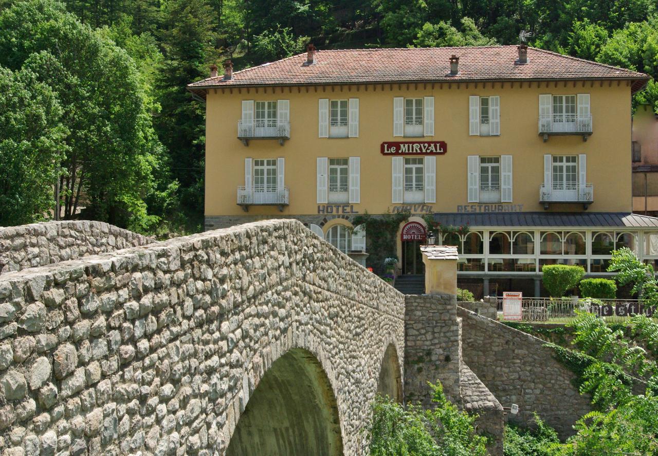 Hotel Le Mirval La Brigue Esterno foto